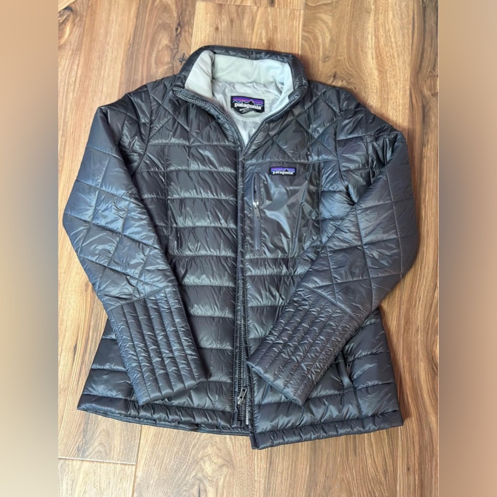 Patagonia size women’s medium